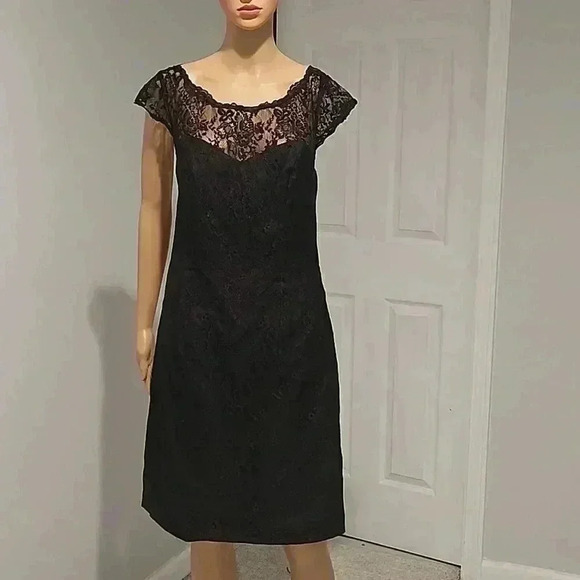 Alfred Angelo vintage lace dress - Picture 1 of 7